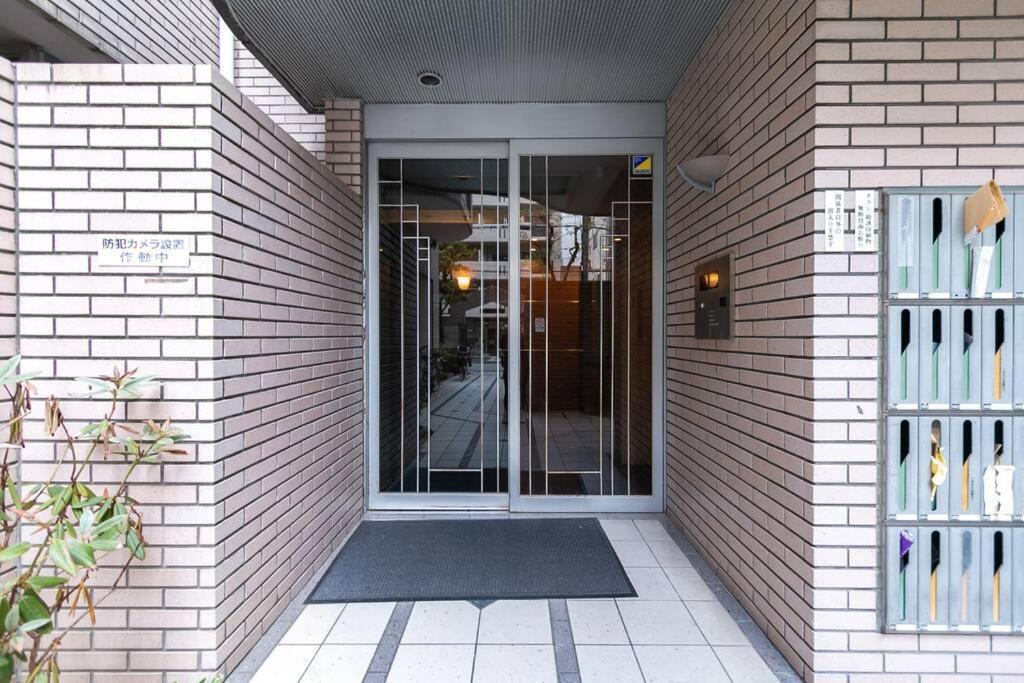 Gn15 Tr Nagahori * โอซาก้า